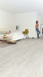Ламиниран паркет QuickStep №IMU3560 Дъб Сив Патина Класик 12мм / 33 клас 4V - Image 2