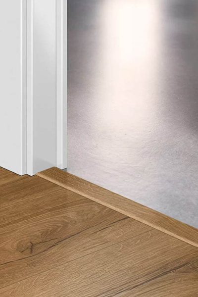 Лайстна MDF Incizo 1848 Дъб класик натурал QSINCP01848 2.15м