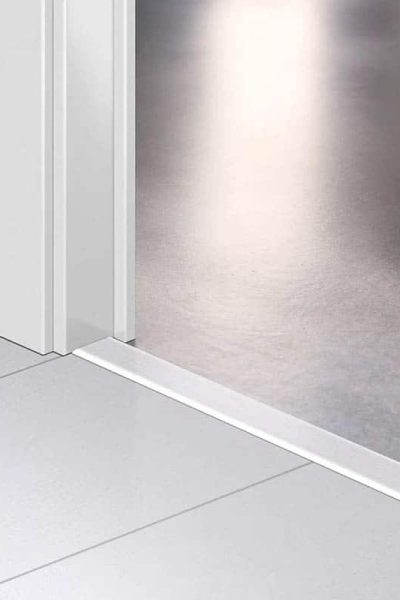 Лайстна MDF Incizo 1859 Бели дъски QSINCP01859 2.15м
