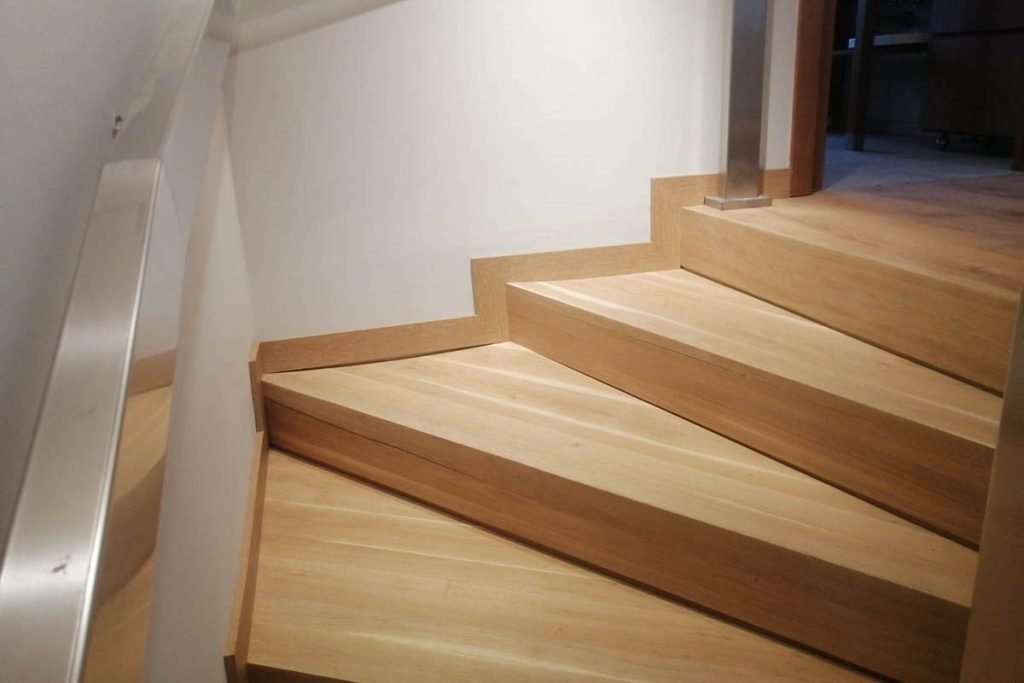 Стъпала с ламиниран паркет Quickstep 3551