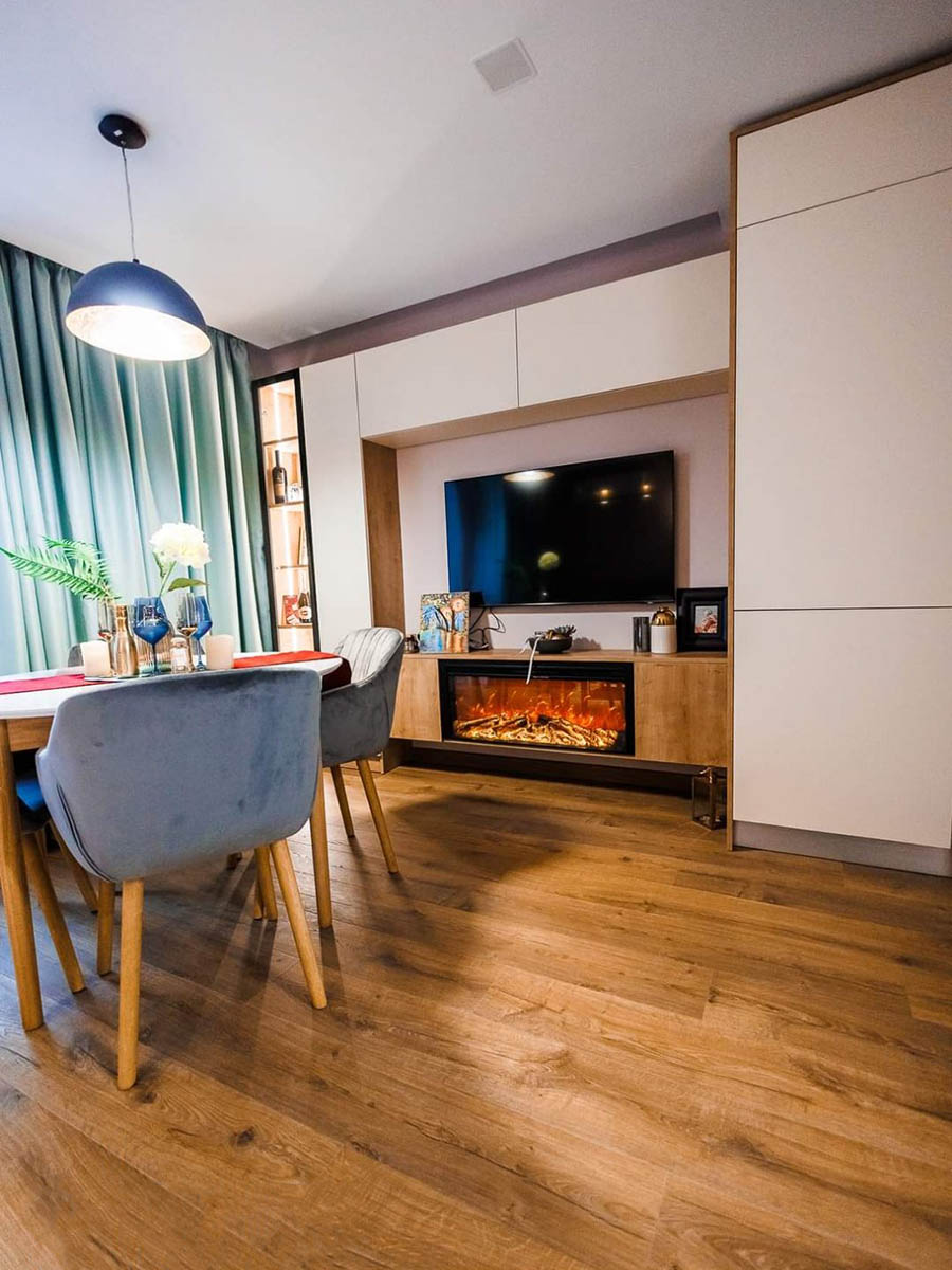 Quickstep-1848-Burgas-1 Апартамент с подова настилка от Quickstep