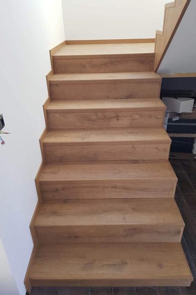 Стъпала от ламиниран паркет Quickstep 1662