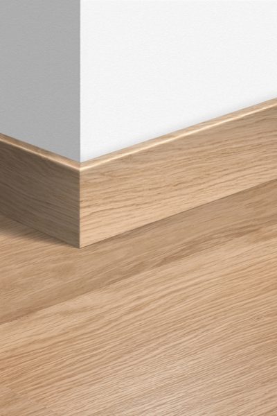 Перваз MDF Quickstep 915 Дъб бял лакиран 77x14мм QSPSKR00915 2.40м