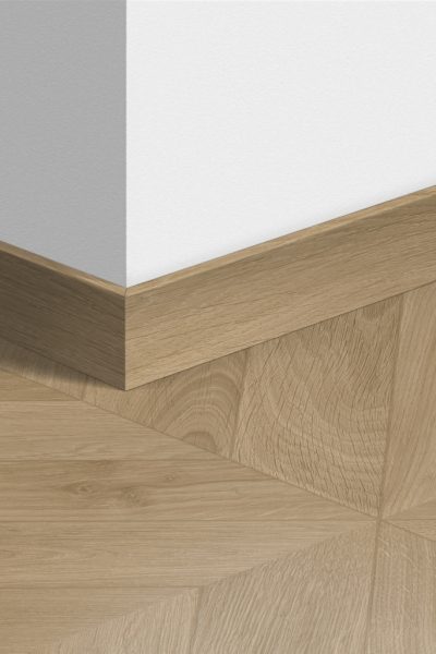 Перваз MDF Quickstep 4160 Шеврон дъб светлокафяв 58x12мм QSSK04160 2.40м