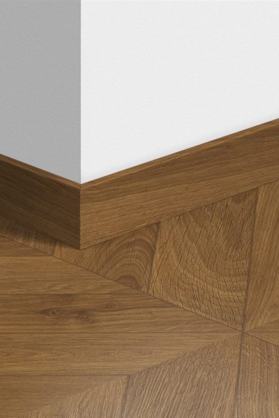 Перваз MDF Quickstep 4162 Дъб Шеврон кафяв 58x12мм QSSK04162 2.40м