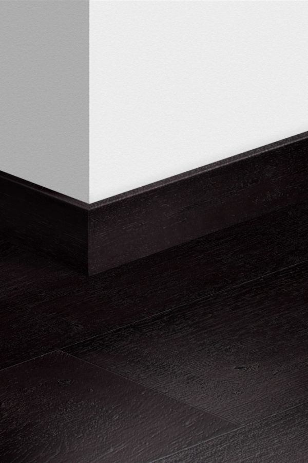 Перваз MDF Quickstep 4755 Дъб боядисано черно 58x12мм QSSK04755 2.40м