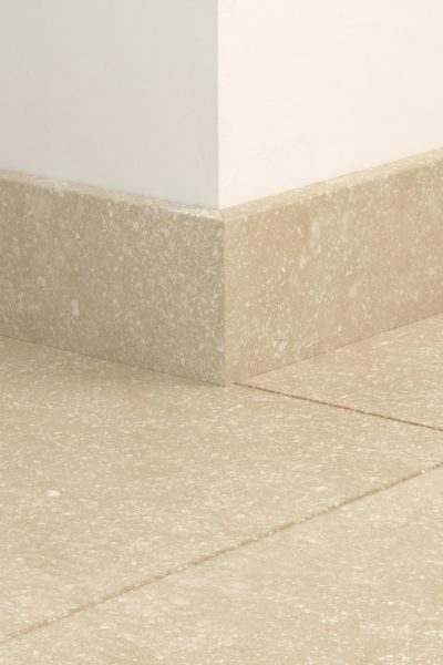 Перваз MDF Quickstep 5486 Лаймстоун 58x12мм QSSK05486 2.40м