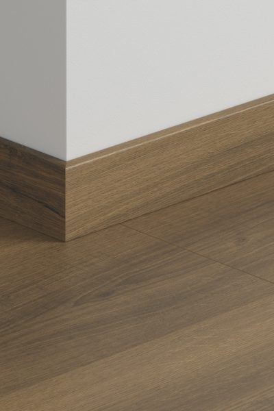 Перваз MDF Quickstep 5789 Дъб топъл кафяв 58x12мм QSSK05789 2.40м