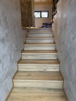 Стъпала от ламиниран паркет Quickstep 5792 и Incizo профил - Image 2