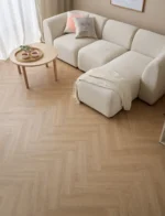 Винилова настилка Rega №7553 Дъб Канзас Херингбон 5+1мм / 33 клас - Image 4