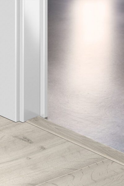Лайстна MDF Incizo 3547 Дъб горски светлосив QSINCP03547 2.15м