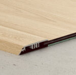 Лайстна PVC Incizo 40018 Дъб Дрифт бежов QSVINCP40018 2.00м - Image 6