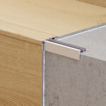 Лайстна PVC Incizo 40018 Дъб Дрифт бежов QSVINCP40018 2.00м - Image 2