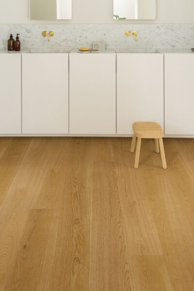 Трислоен паркет Quick-Step 6032 Natural oak extra matt/ Дъб натурален екстра мат